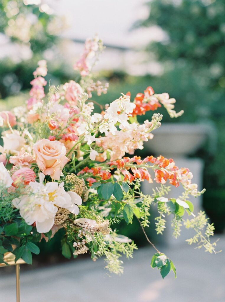 McGovern Centennial Gardens wedding flowers